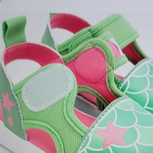 !k!k! Size 9 kids velcro closure shoe - Picture 6 of 13